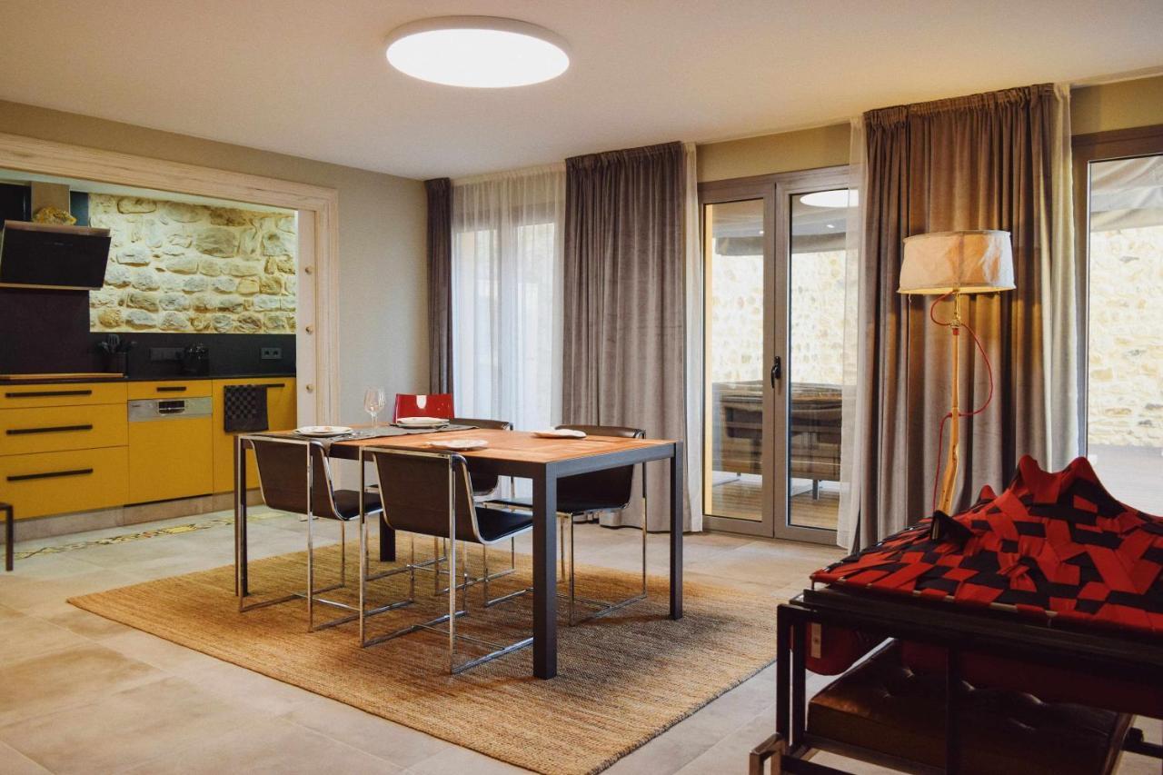 Keldomenech Bed&Art Luxury Apartment For Art Lover Бесалу Екстер'єр фото